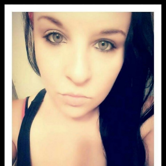 Meet your Posher, Brittany - Picture 1 of 1